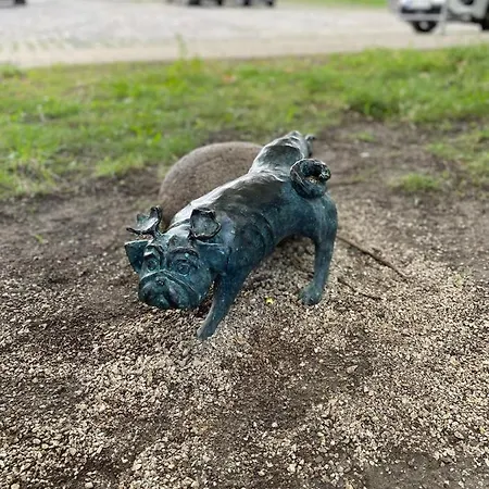 Apartment Wohnen In Loriots Wasserstadt Mit Kamin Und Magentatv