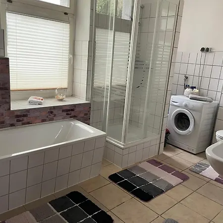 Wohnen In Loriots Wasserstadt Mit Kamin Und Magentatv Apartment